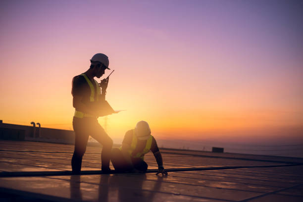 Best Roof Maintenance Services  in Jeanerette, LA